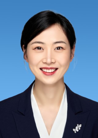 亚洲av